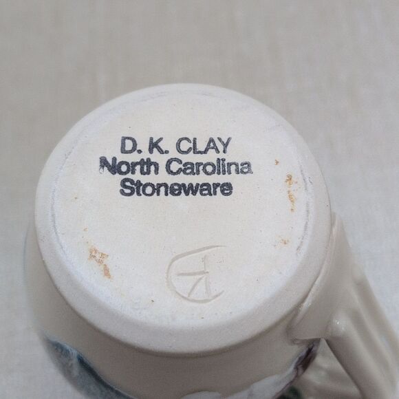 D K Clay North Carolina Stoneware Handmade Small Pitcher/Creamer Artist Signed - Picture 6 of 10